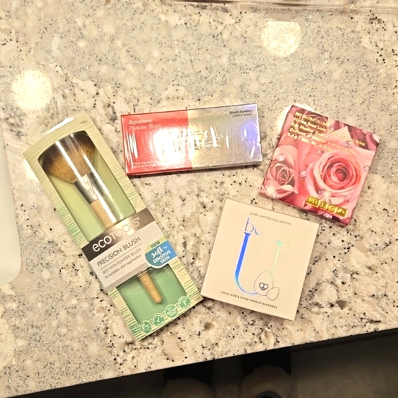 Multiples Other - NIB Multi-brand cosmetic bundle- blush brush, blush, eyeshadow & makeup blenders